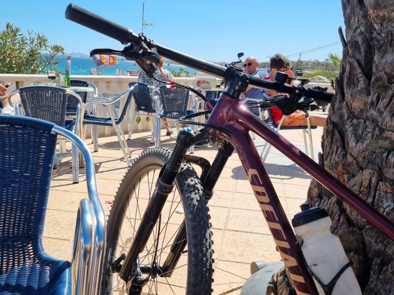 RENT A MTB SPECIALIZED CHISEL LARGE IN TORREVIEJA