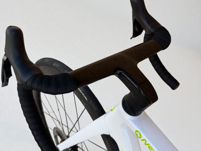 RENT DI2 ULTEGRA PREMIUM Road bike in Torrevieja
