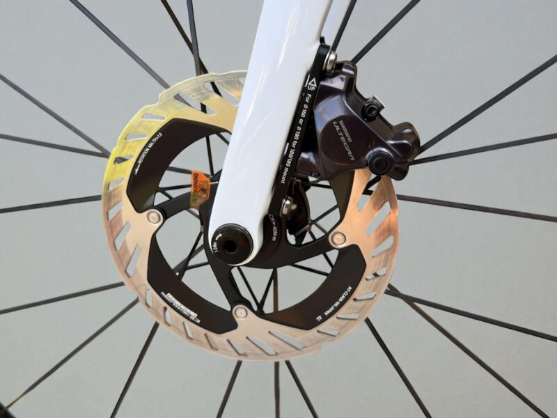 RENT DI2 ULTEGRA PREMIUM Road bike in Torrevieja